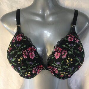 Victoria's Secret Very Sexy Push Up Bra Black Floral Embroidered Lace 36DDD